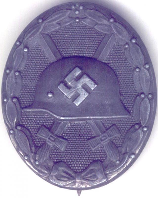 Tyska såradutmärkelsen 1939 i silver, märkt "127"