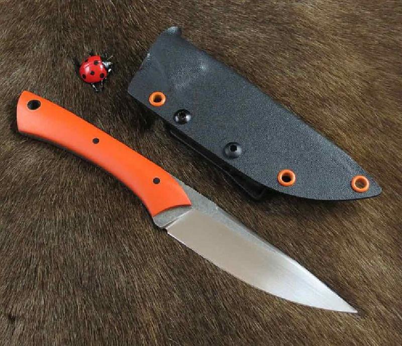 Handgjorda Badger kniv av Dominik Gnas - D2 stål