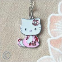 Halsband med flickornas favorit--Hello Kitty!