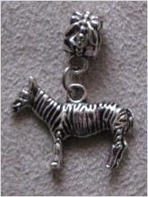Berlock - charm - hänge ** För känd ormlänk ** - Zebra