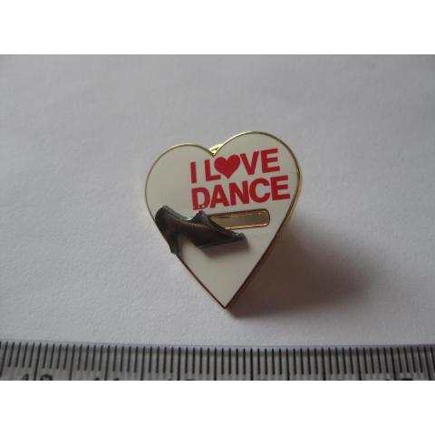 I LOVE DANCE, Pins