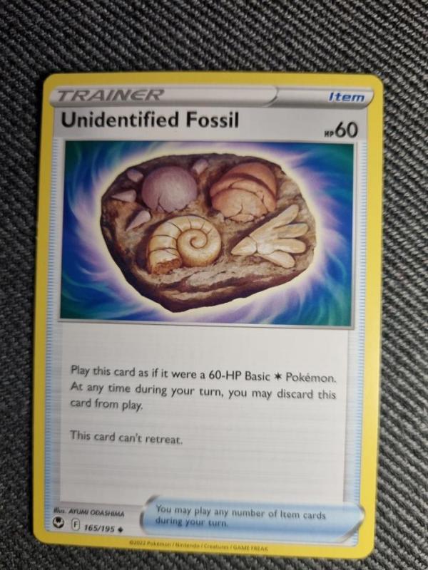  Pokemon Silver Tempest nr 165 Unidentified Fossil