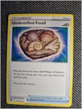  Pokemon Silver Tempest nr 165 Unidentified Fossil