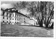 Vykort. Stockholm. Drottningholm. Slottet .1950-60 tal. 301025..301026.
