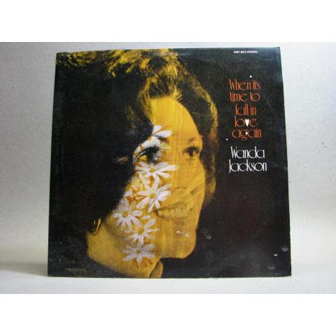 LP skiva - When it is time to fall in love again - Wanda Jackson 1974