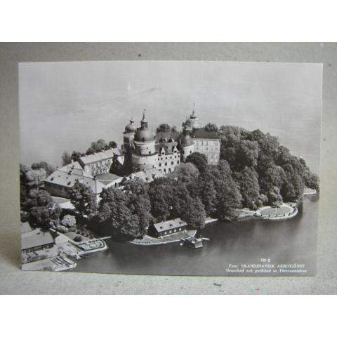 Mariefred - Vacker flygbild vid  Gripsholms slott