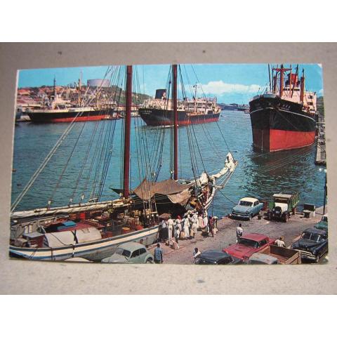 Gamla Fartyg och Bilar i Curacao Harbor 1968 - Äldre Vykort