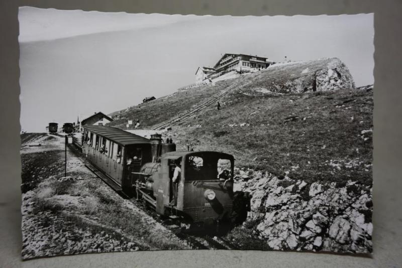 Tågbana upp till hotellet Schafbergspitze 1780 meter över havet Oskrivet gammalt vykort