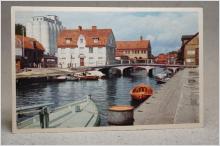 Karlshamn båtar i Mieån  - Gammalt oskrivet vykort 
