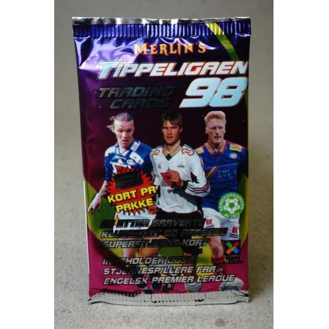 Oöppnad Paket med 8 fotbollskort Tradingcard Merlin Norwegian Tippeligaen 1998