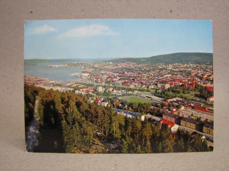 Sundsvall utsikt från norra stadsberget över Staden