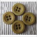 Retro vintage 4 äldre knappar 21 mm i fint skick